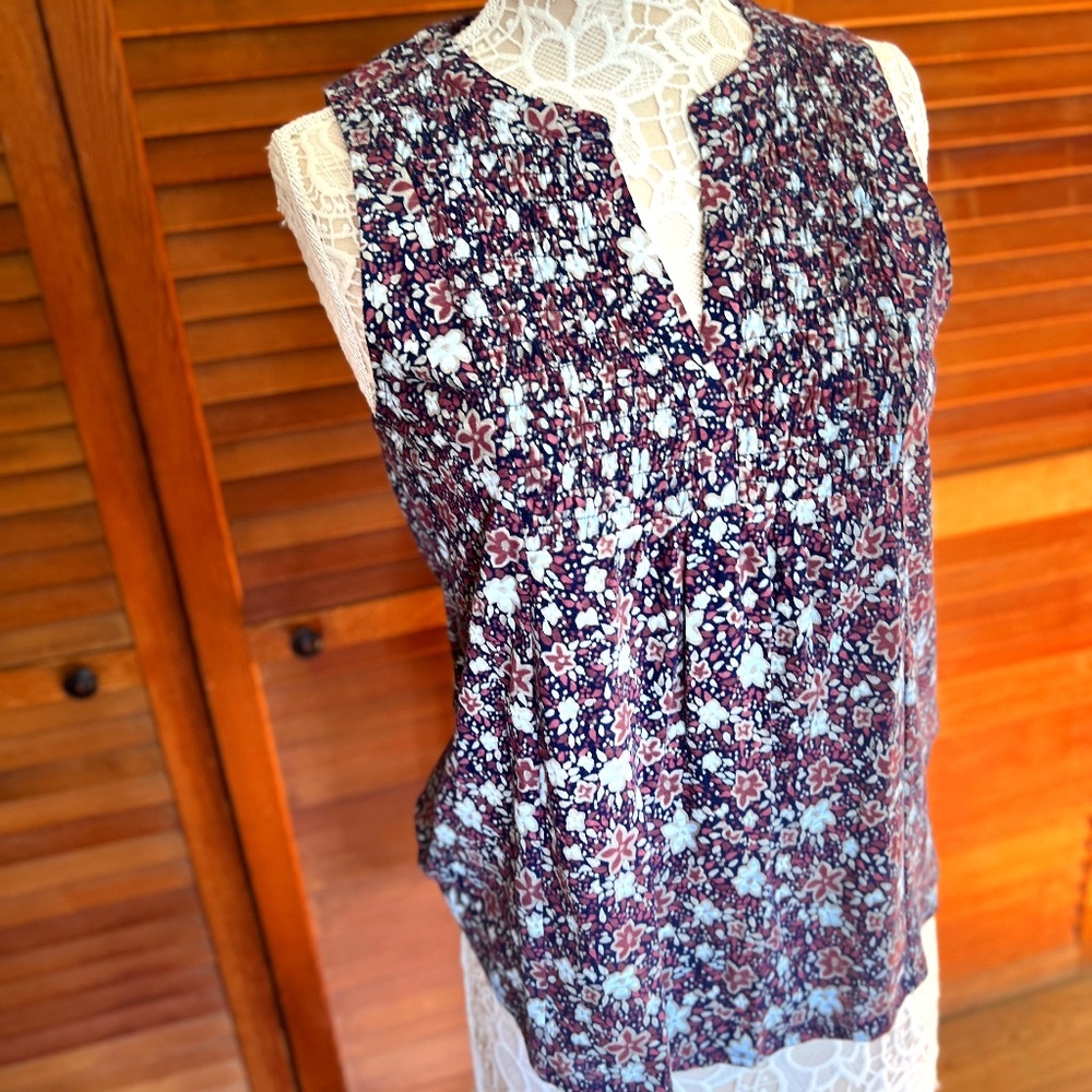 LUCKY BRAND Sleeveless Top Floral Pattern, Size M